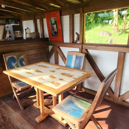Les Bananes Vertes Ecolodges سانت-كلود المظهر الخارجي الصورة