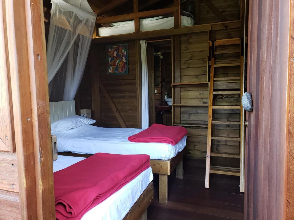 Les Bananes Vertes Ecolodges سانت-كلود المظهر الخارجي الصورة