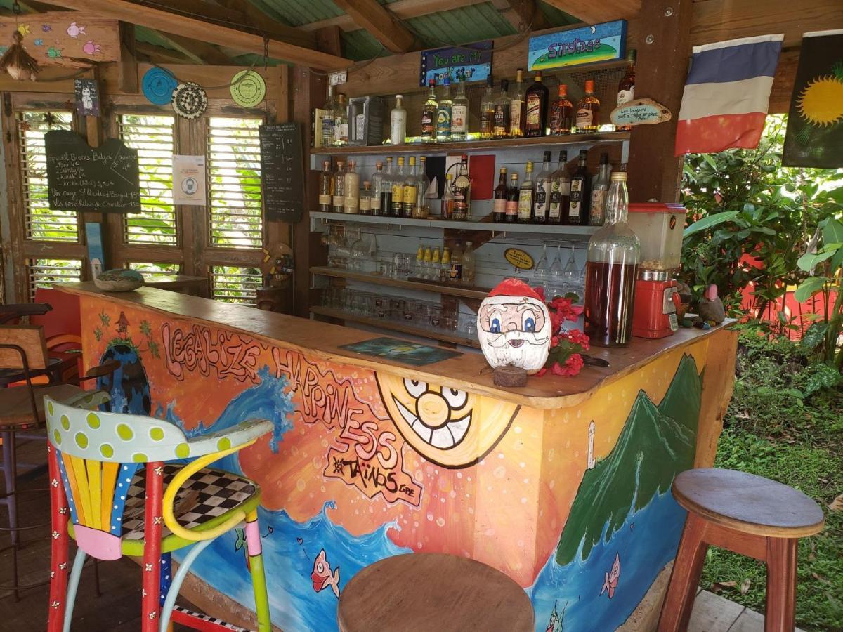 Les Bananes Vertes Ecolodges سانت-كلود المظهر الخارجي الصورة